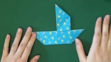折纸飞机作文200字