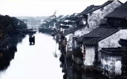 描写烟雨江南的美文