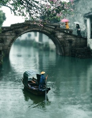 描写烟雨江南的美文