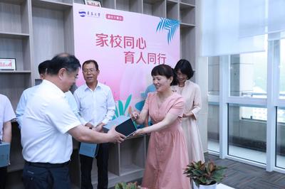 感谢学校的栽培